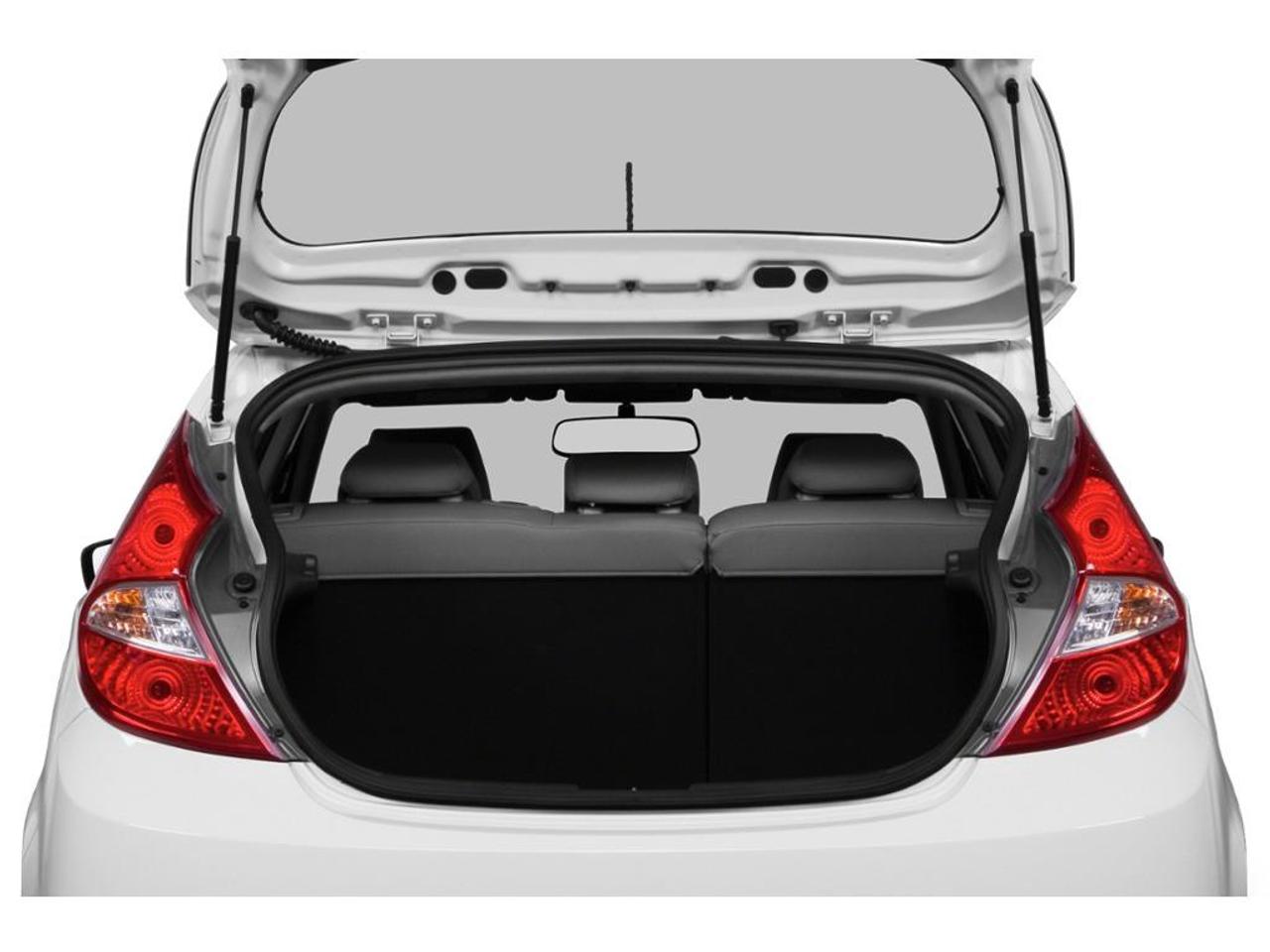 2013 Hyundai Accent GLS Photo