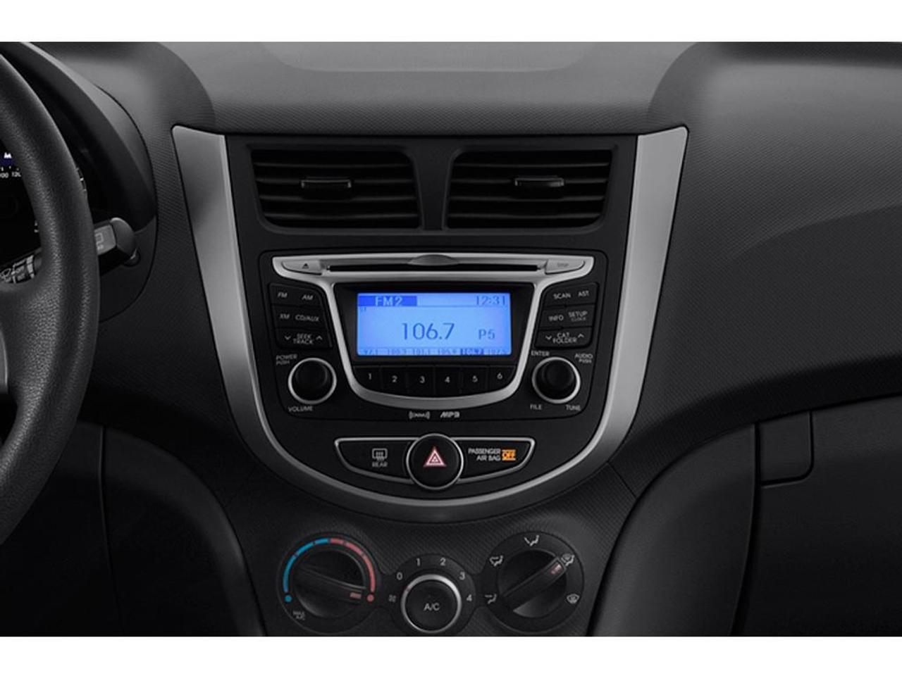 2013 Hyundai Accent GLS Photo