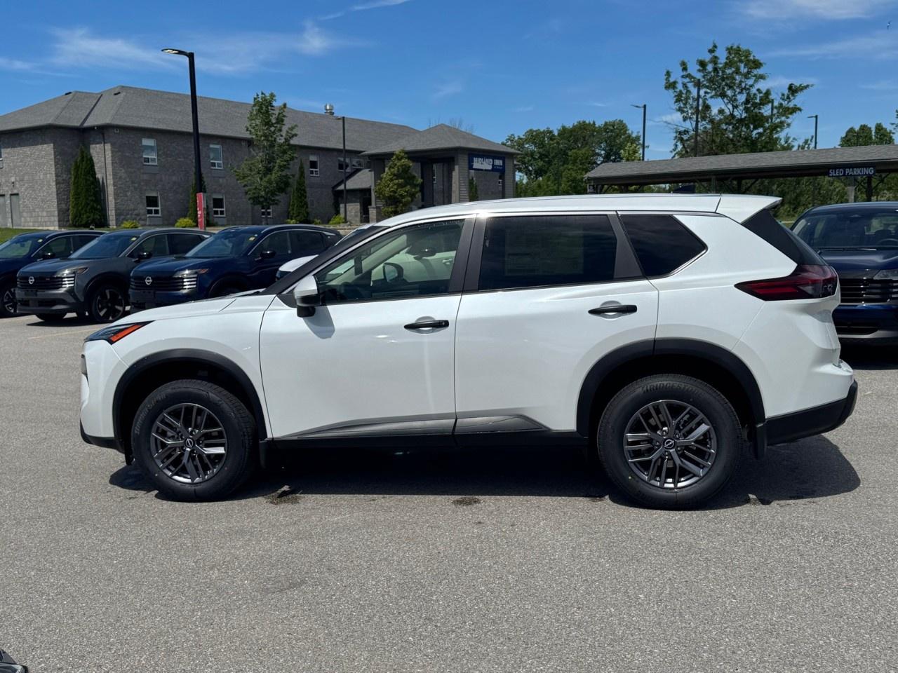 2026 Nissan Rogue AWD S Photo
