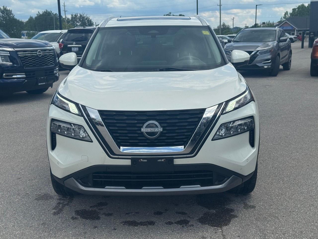 2023 Nissan Rogue AWD SL Photo