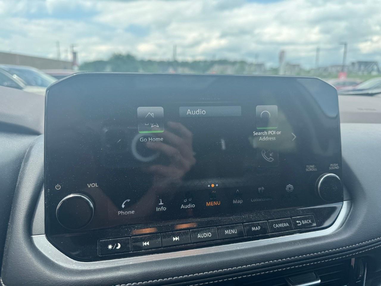 2023 Nissan Rogue AWD SL Photo