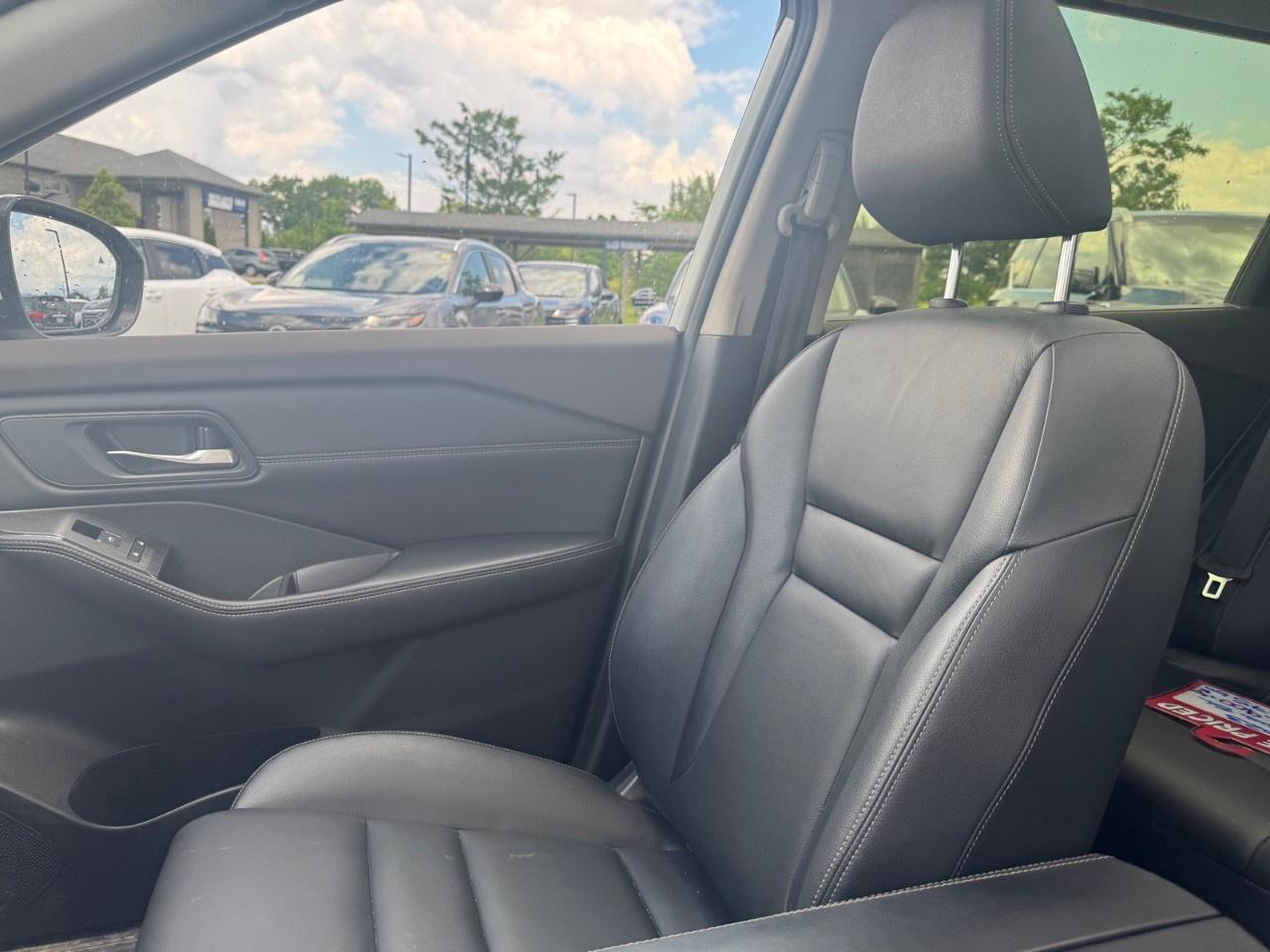 2023 Nissan Rogue AWD SL Photo
