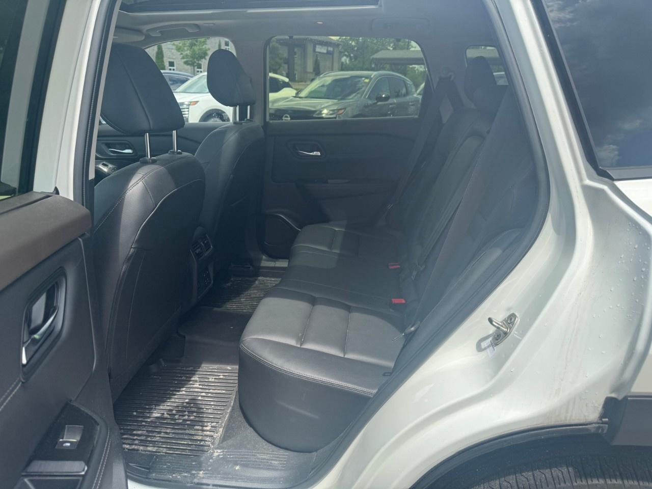 2023 Nissan Rogue AWD SL Photo