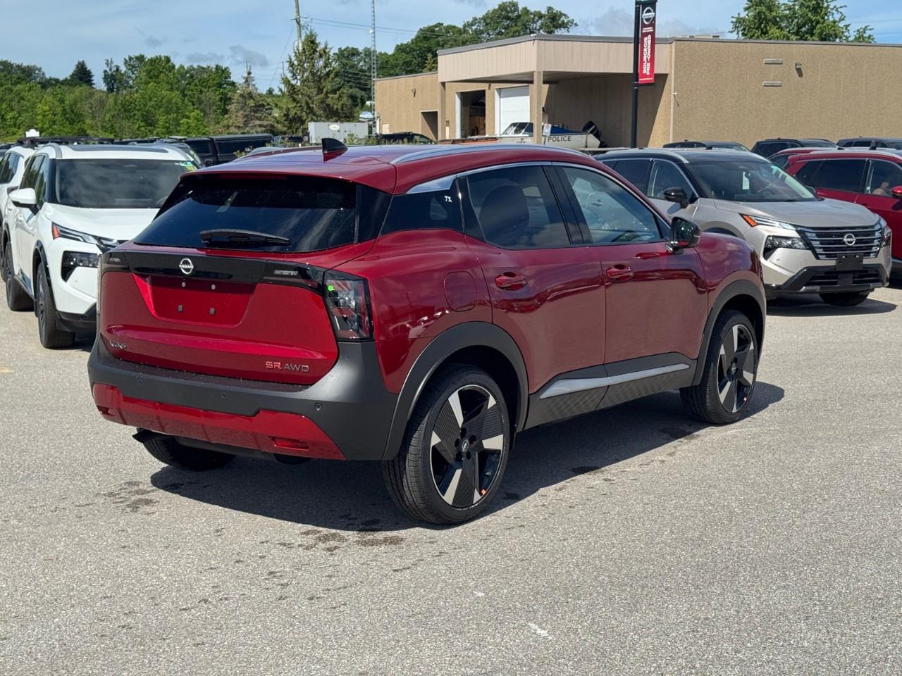 2026 Nissan Kicks SR AWD Photo
