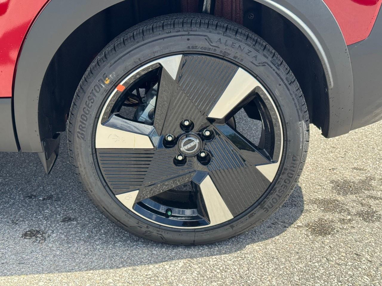 2026 Nissan Kicks SR AWD Photo