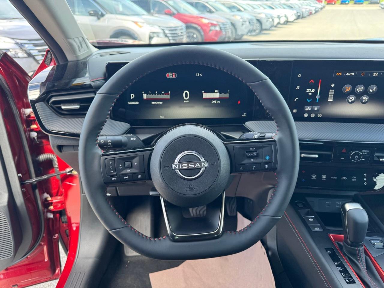 2026 Nissan Kicks SR AWD Photo