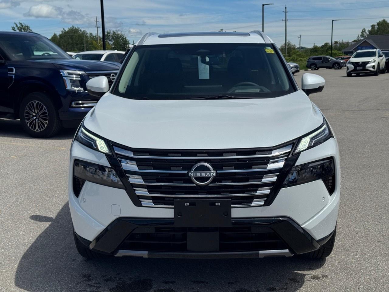 2026 Nissan Rogue AWD Platinum Photo