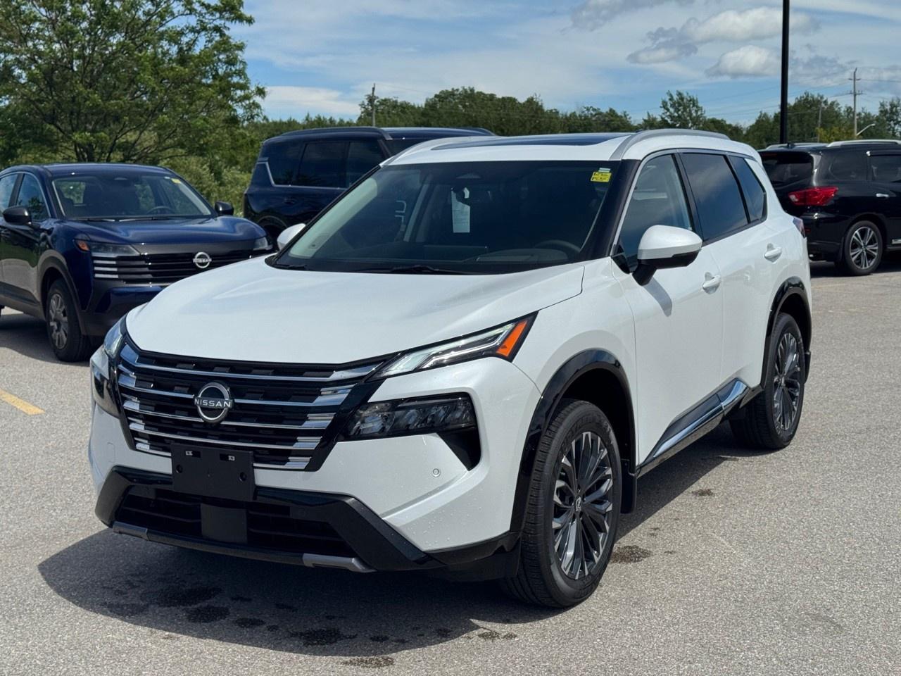 2026 Nissan Rogue AWD Platinum Photo