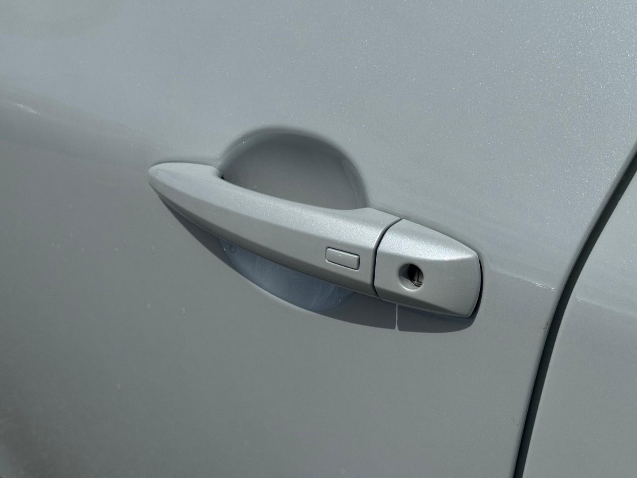 2026 Nissan Rogue AWD Platinum Photo