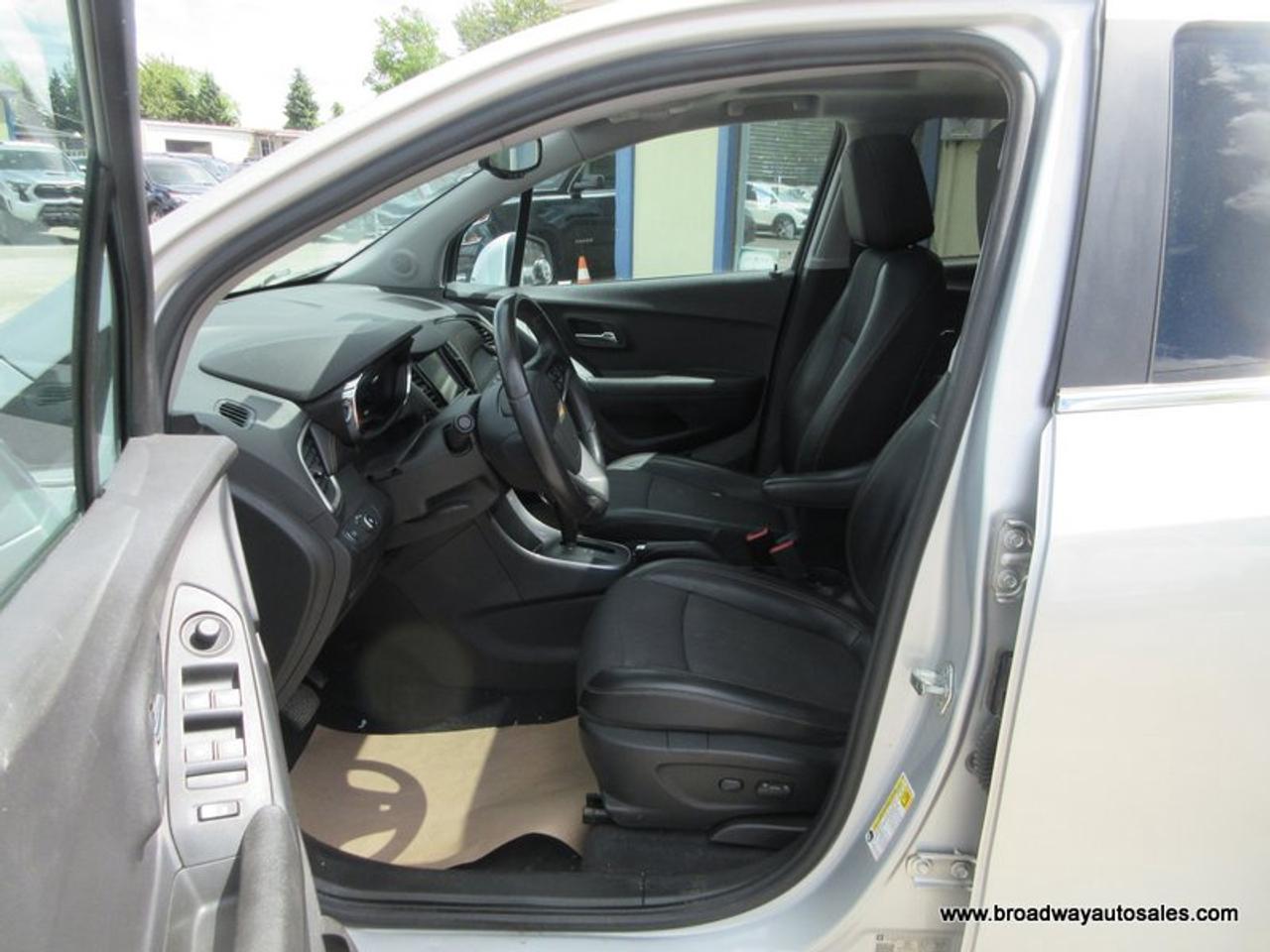 2019 Chevrolet Trax ALL-WHEEL DRIVE LT-PACKAGE 5 PASSENGER 1.4L - DOHC.. POWER SUNROOF.. BACK-UP CAMERA.. BLUETOOTH SYSTEM.. BOSE AUDIO.. KEYLESS ENTRY.. Photo