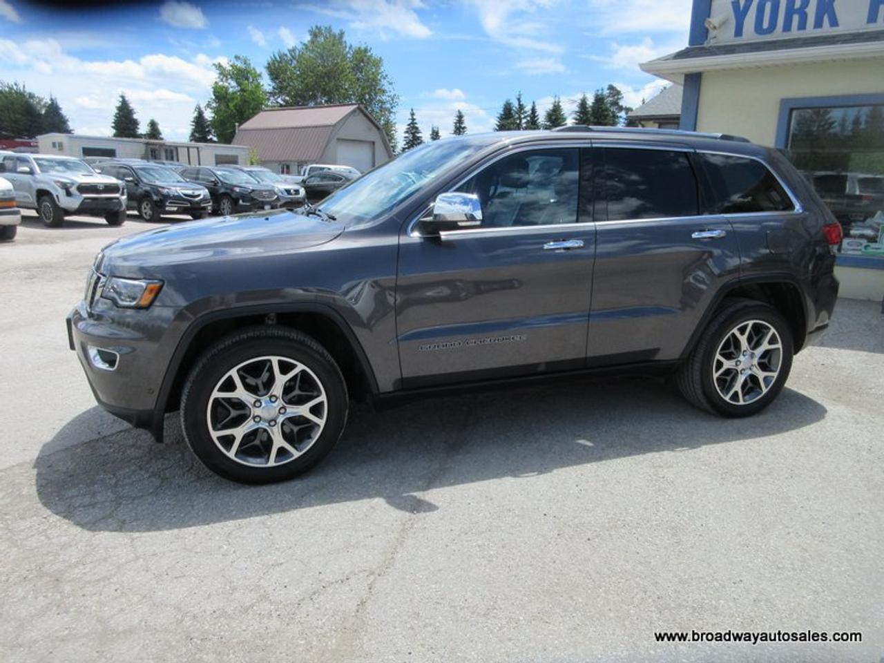 2021 Jeep Grand Cherokee LOADED LIMITED-EDITION 5 PASSENGER 3.6L - V6.. 4X4.. NAVIGATION.. POWER TAILGATE.. LEATHER.. HEATED SEATS & WHEEL.. BACK-UP CAMERA.. Photo3
