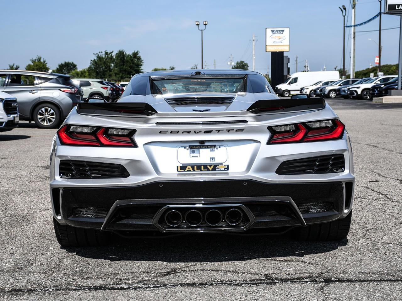 2026 Chevrolet Corvette Z06 Photo4