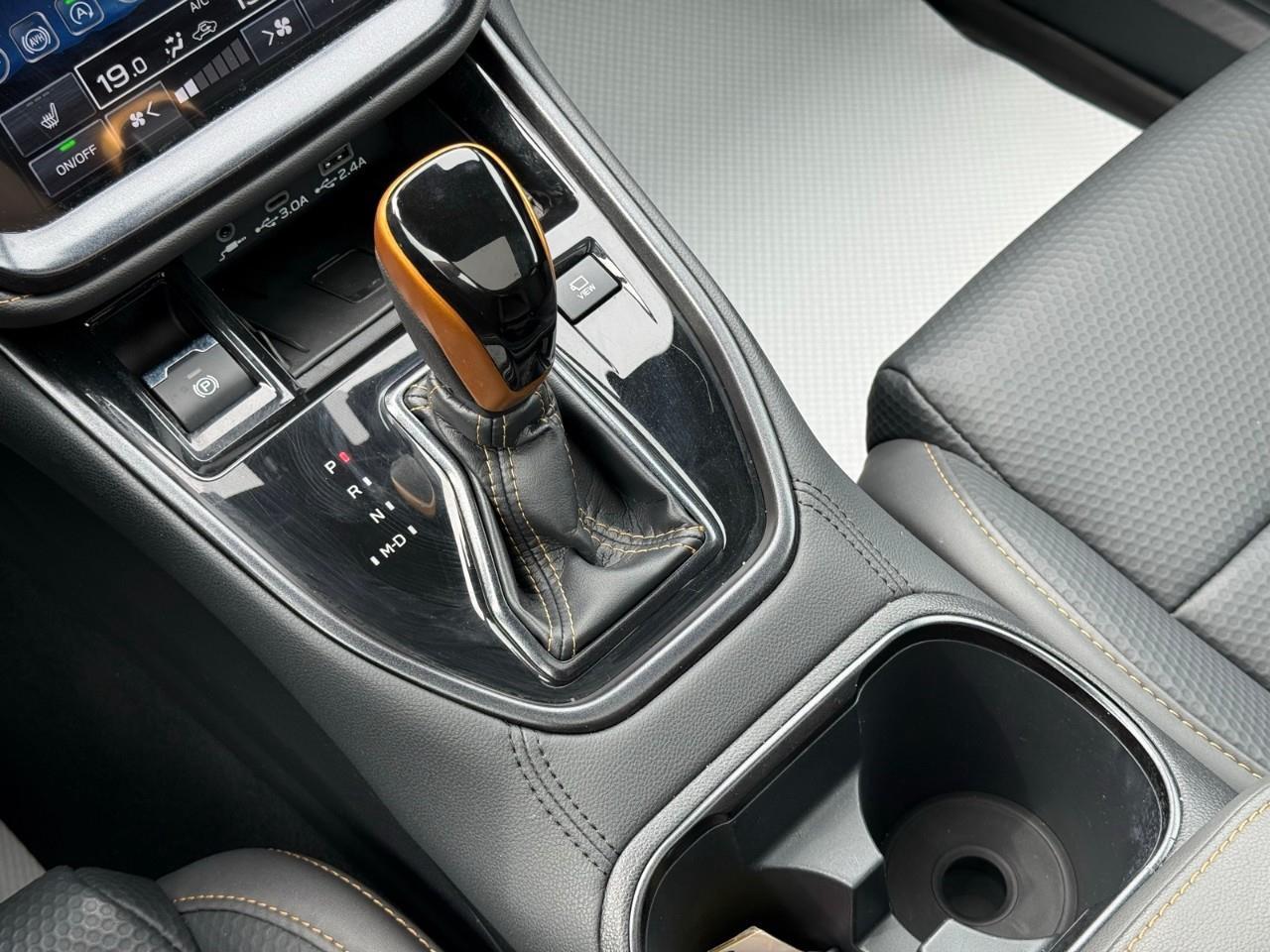 2024 Subaru Outback Wilderness PREMIUM AUDIO-HEATED SEATS-SUNROOF-HEATED STEERING WHEEL-NO ACCIDENTS- Photo