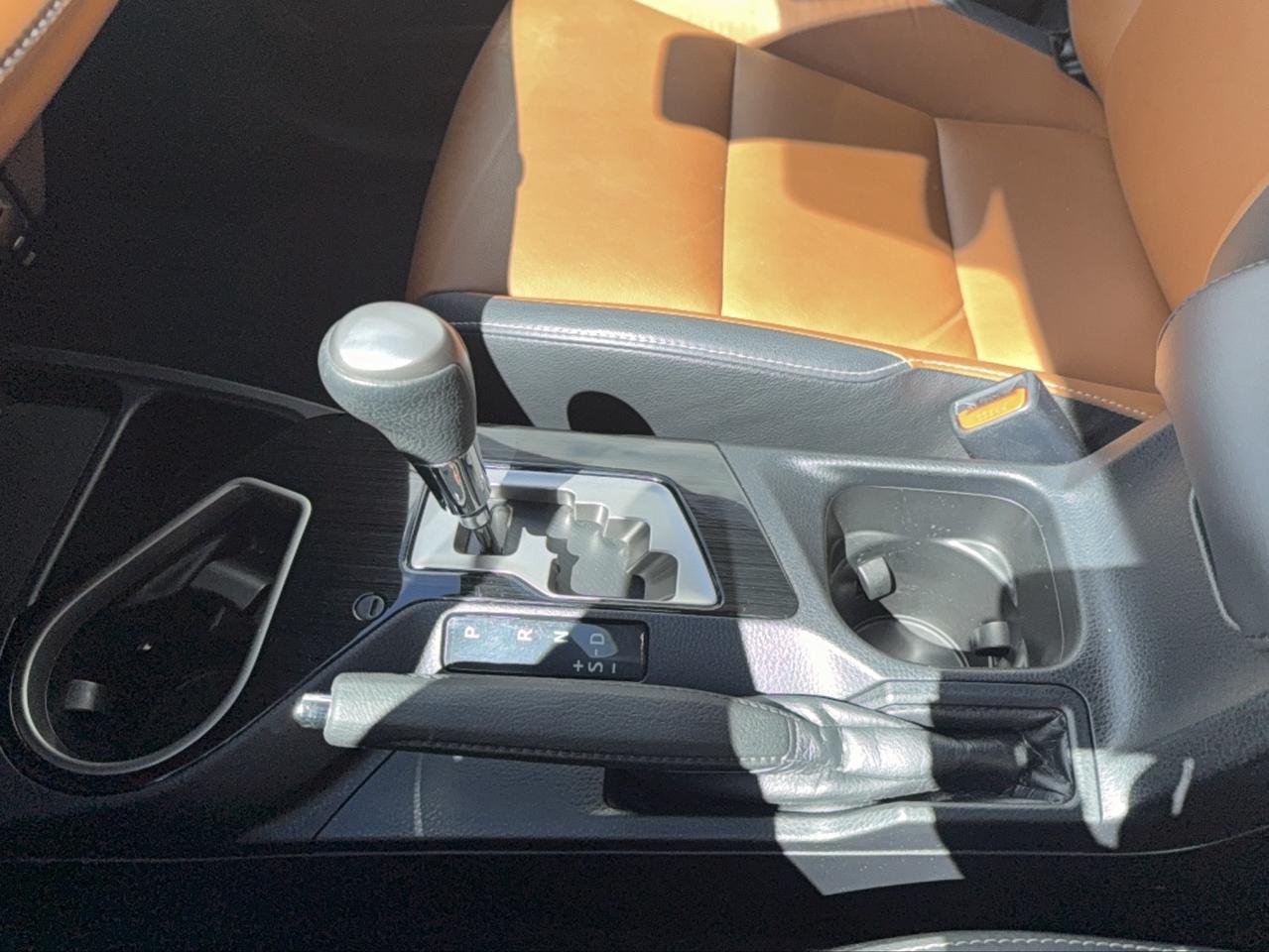 2018 Toyota RAV4 LIMITED  Photo