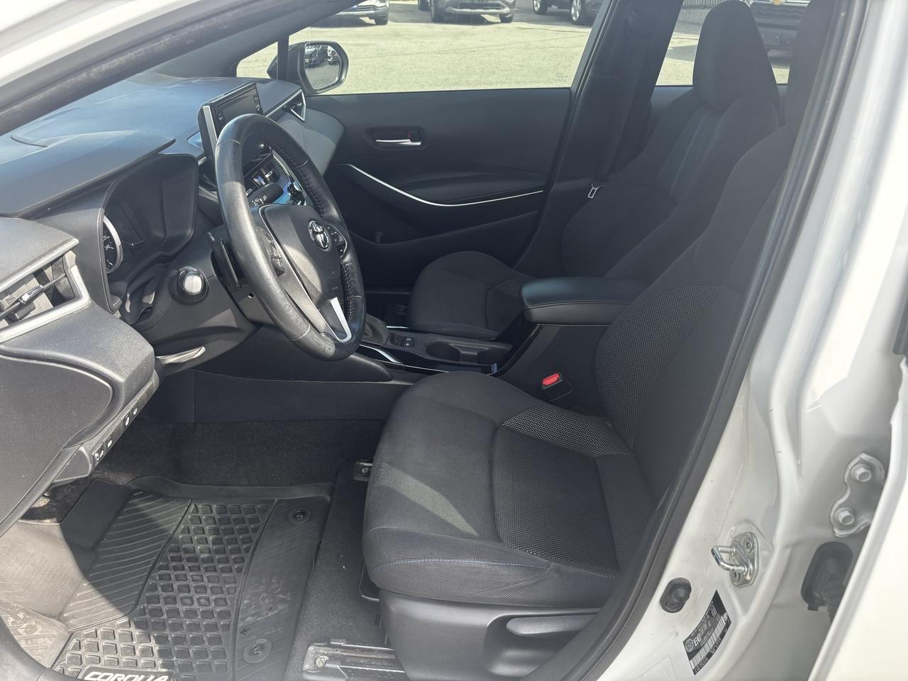 2020 Toyota Corolla SE, Night Shade Edition, Sunroof, Alloys, Photo