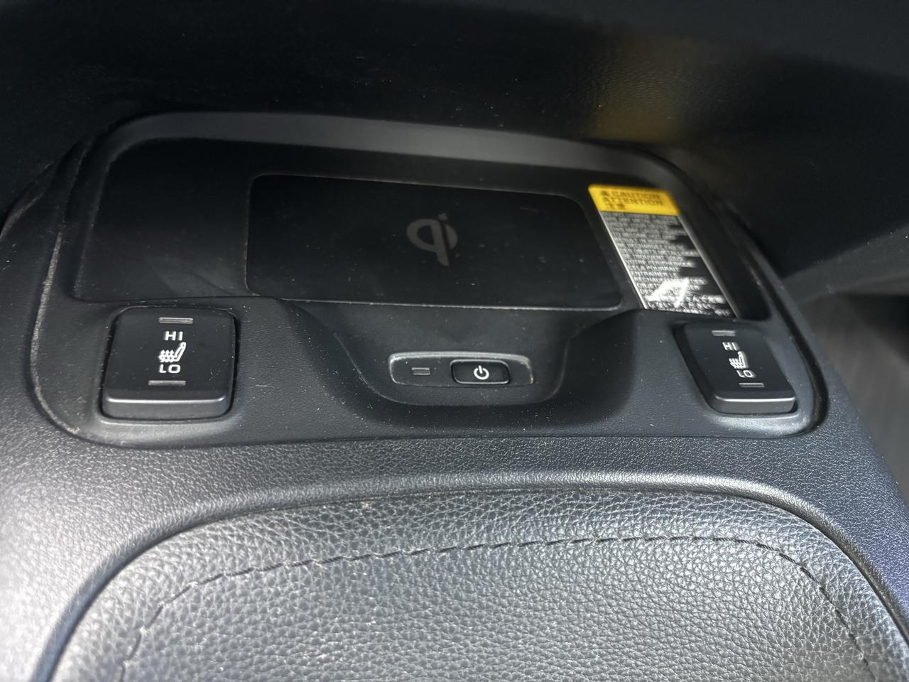2020 Toyota Corolla SE, Night Shade Edition, Sunroof, Alloys, Photo