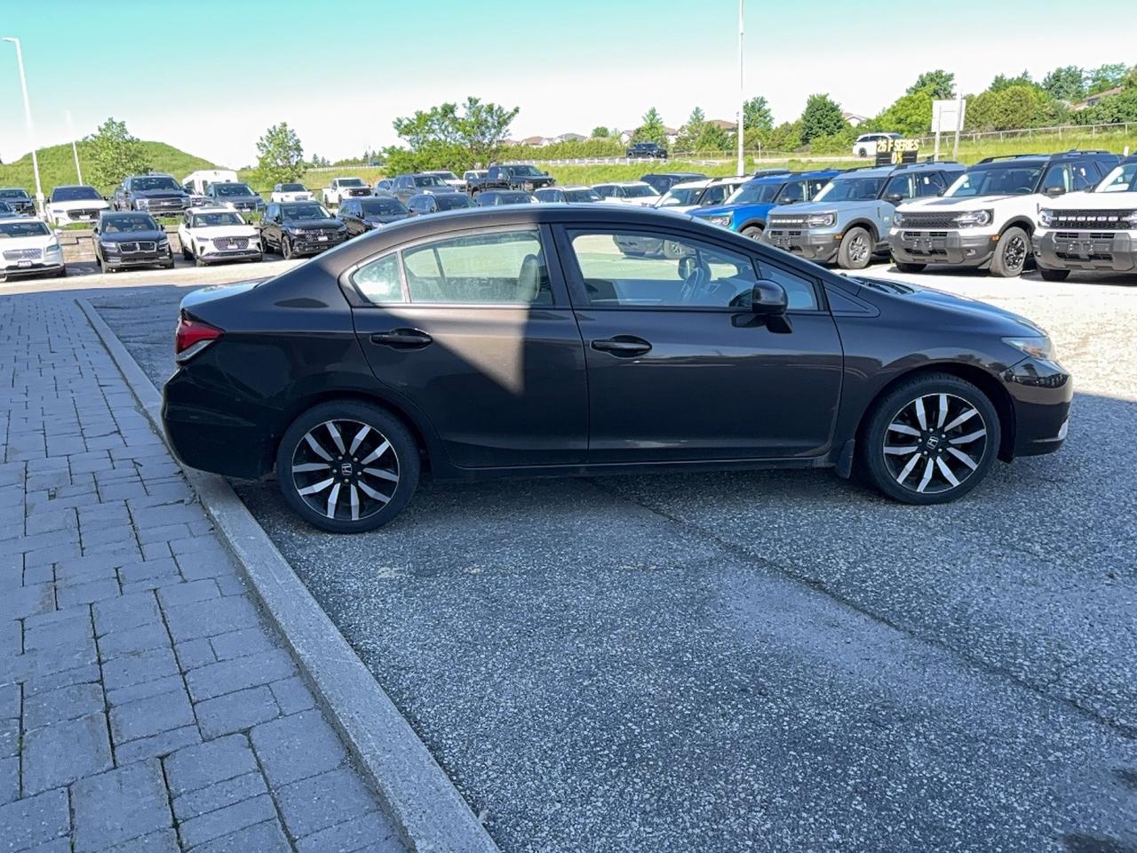 2013 Honda Civic TOURING, SEDAN, LEATHER, AUTOMATIC, AS TRADED! Photo