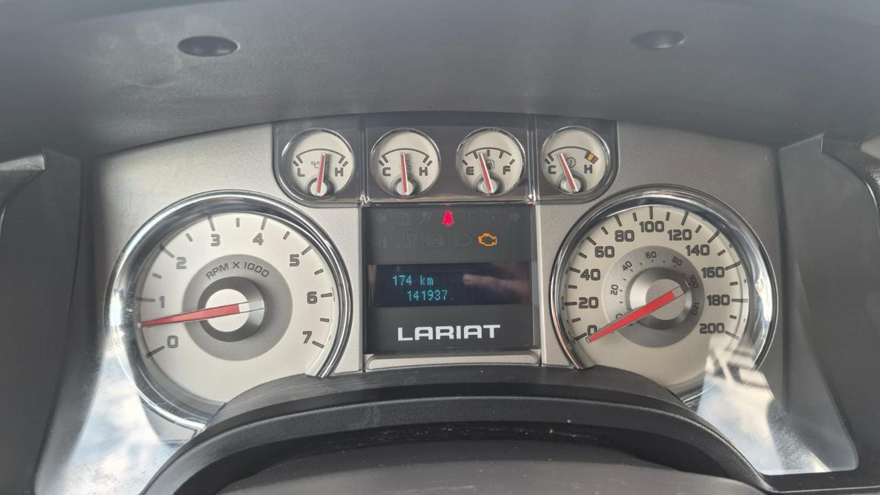 2009 Ford F-150 LARIAT, CREW CAB, 4X4, ONLY 141KMS, AS IS SPECIAL Photo