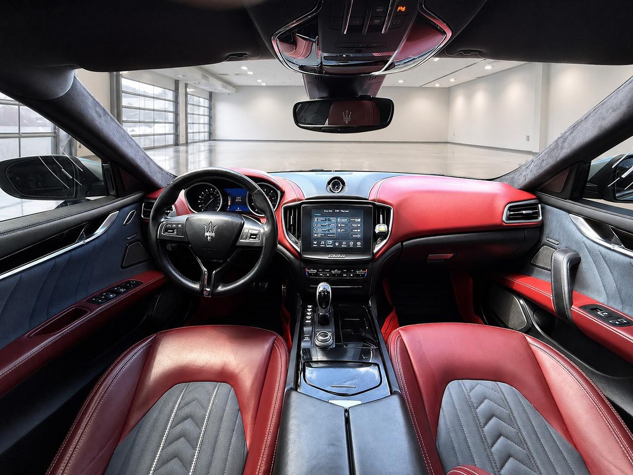 2018 Maserati Ghibli S Q4 GranLusso Photo