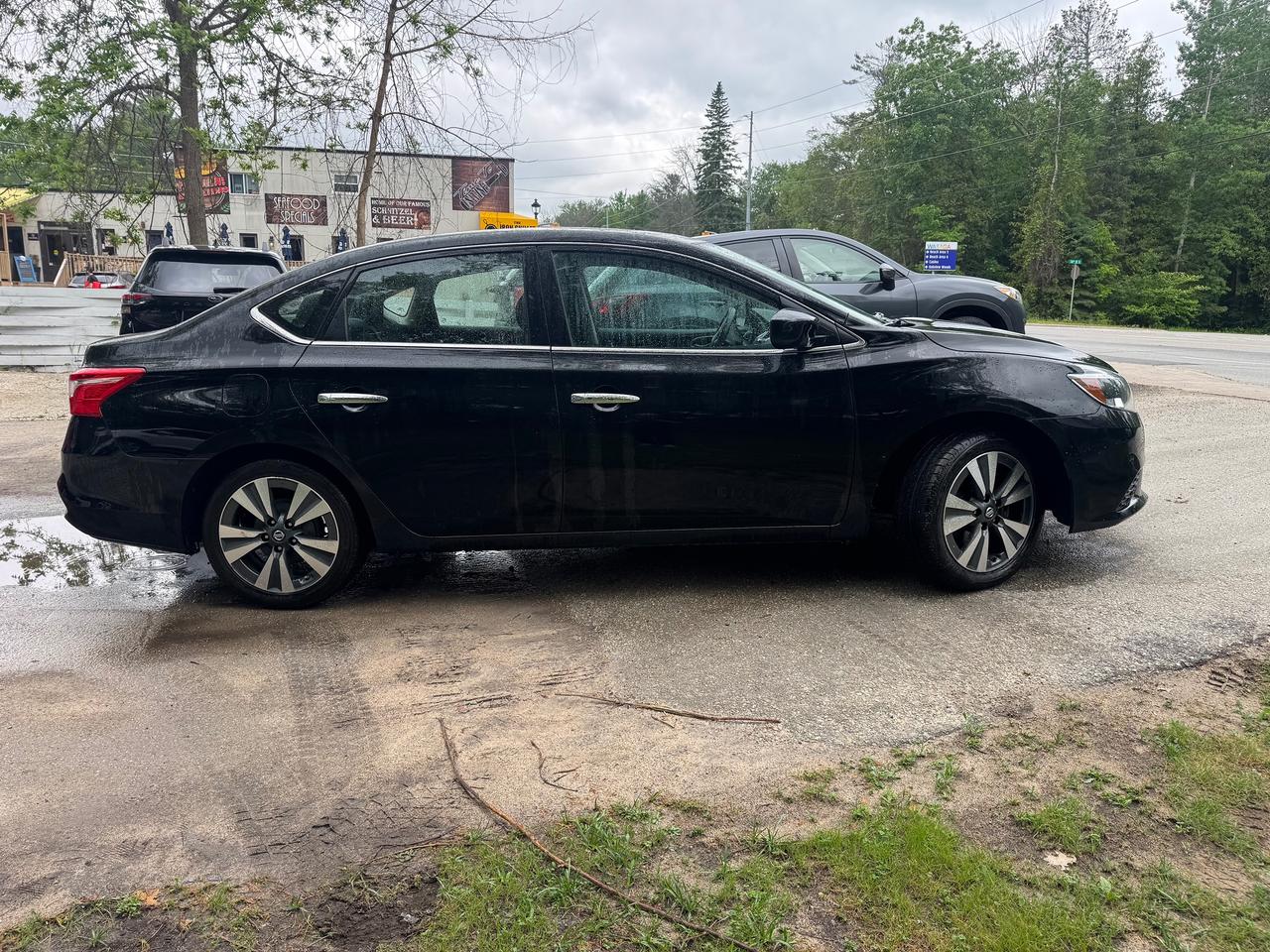 2018 Nissan Sentra S Photo