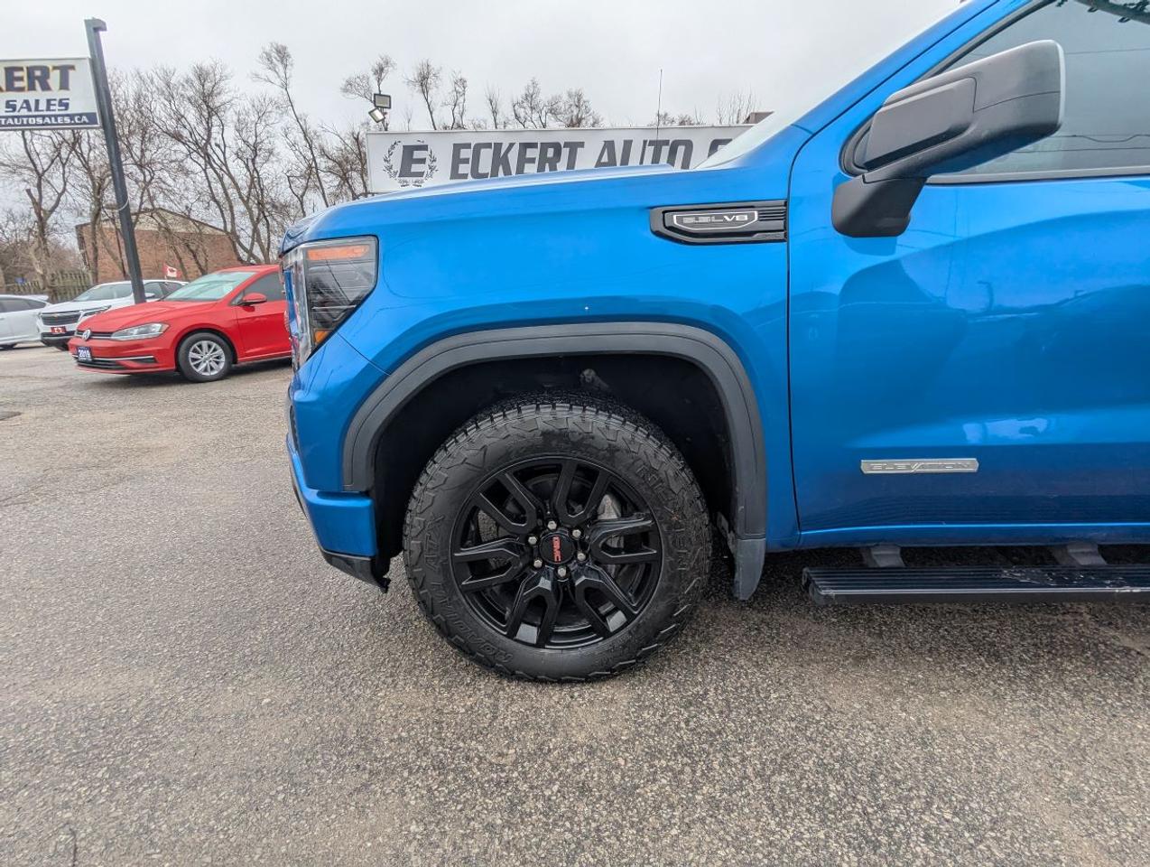 2022 GMC Sierra 1500 Elevation WITH ONLY 50,000 KMS!! Photo
