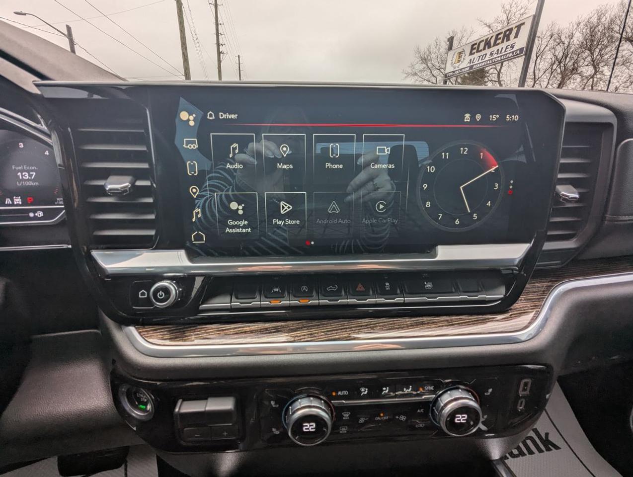 2022 GMC Sierra 1500 Elevation WITH ONLY 50,000 KMS!! Photo
