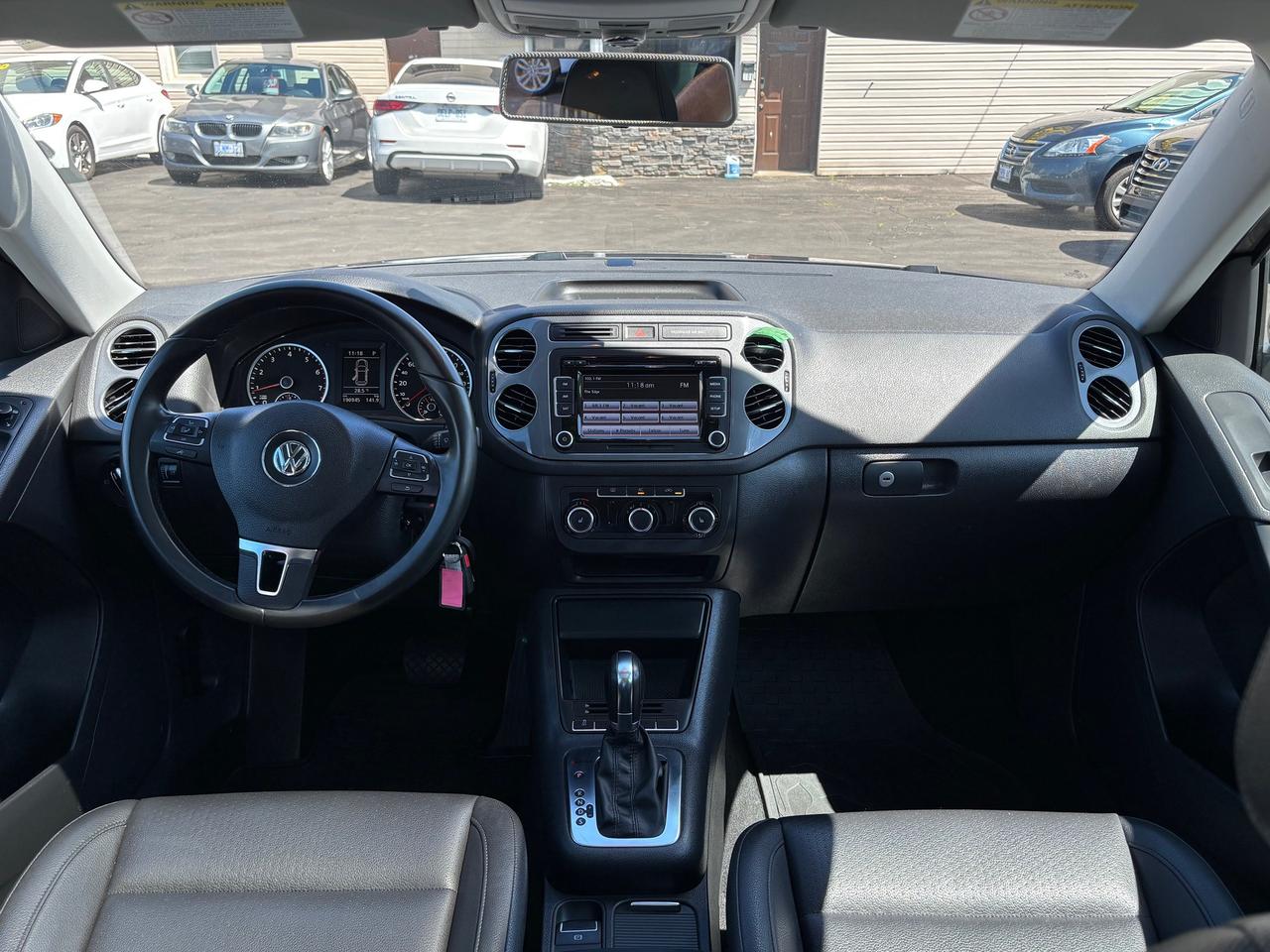 2012 Volkswagen Tiguan COMFORTLINE Photo