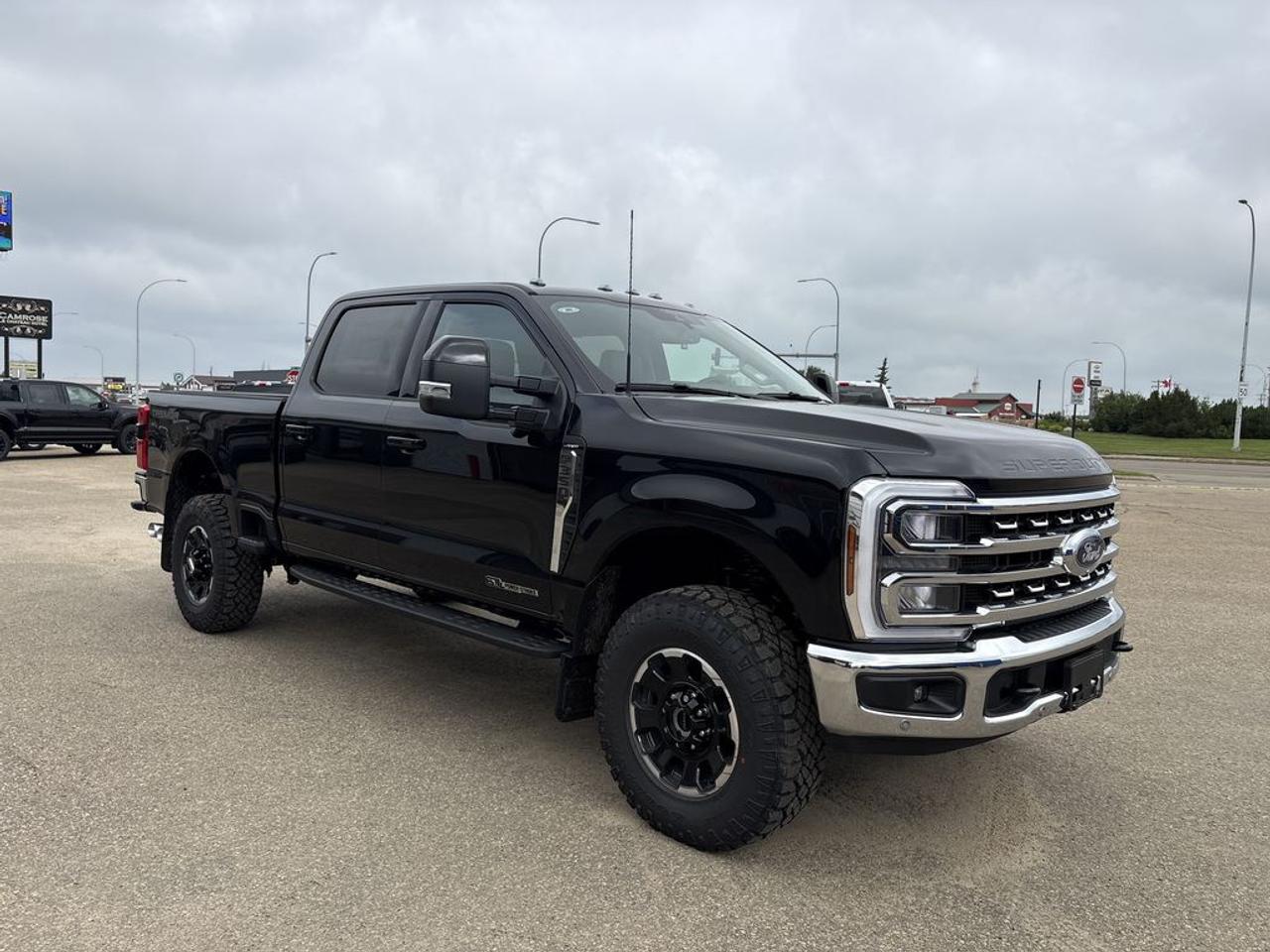 2026 Ford F-350 Super Duty SRW LARIAT 6.8' Box 618A Photo0
