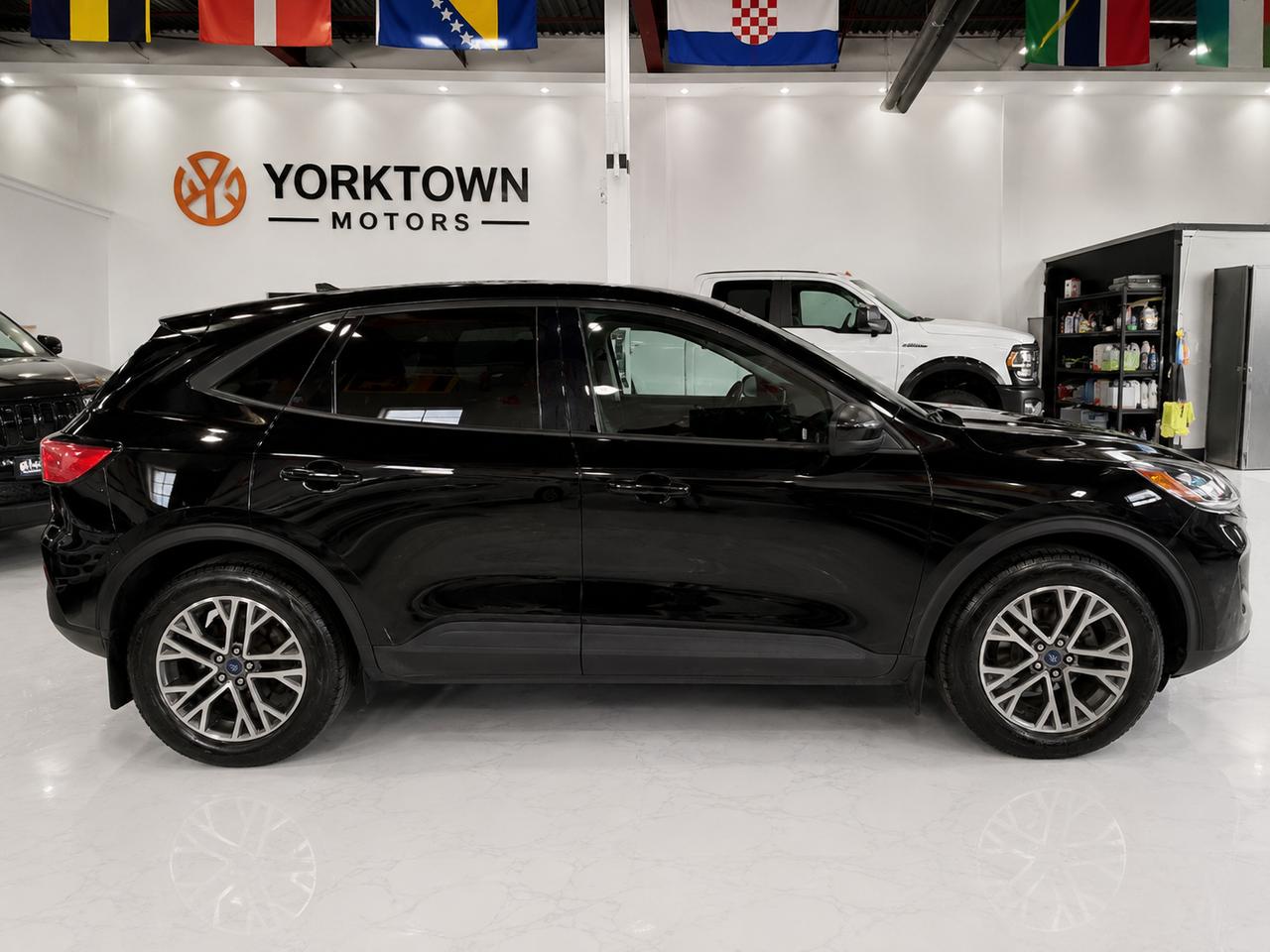 2022 Ford Escape SEL | AUTOMATIC | LEATHER Photo4