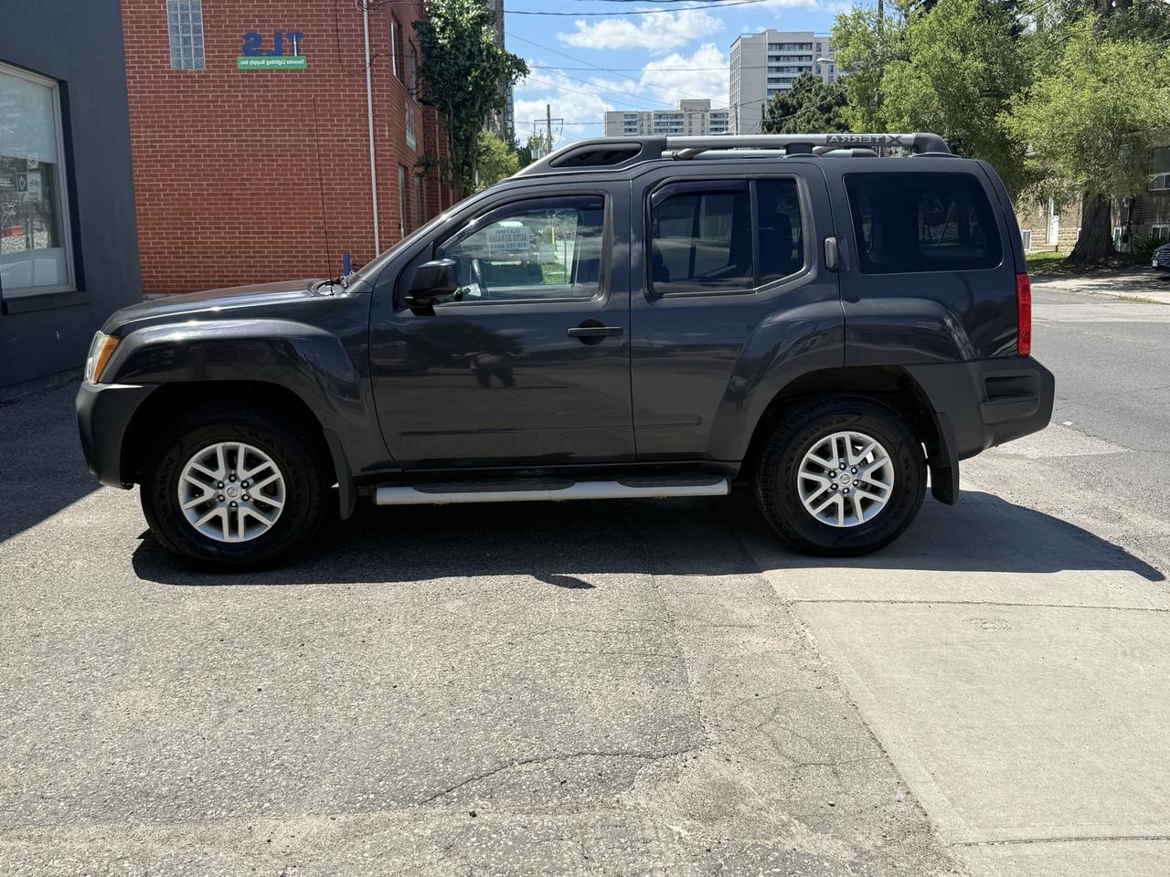 2015 Nissan Xterra S Photo