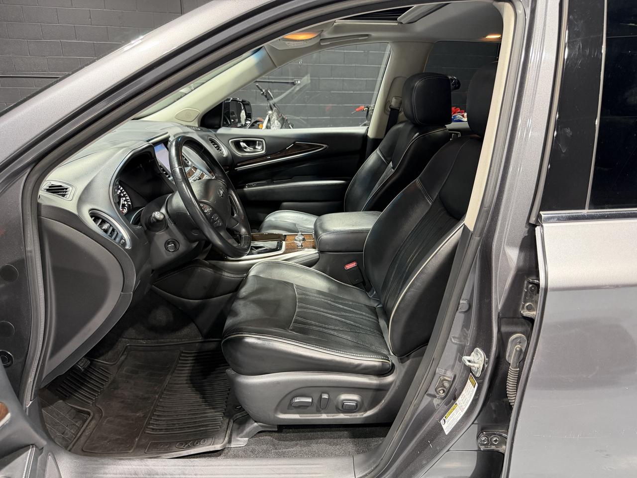 2016 Infiniti QX60 AWD 4dr Photo