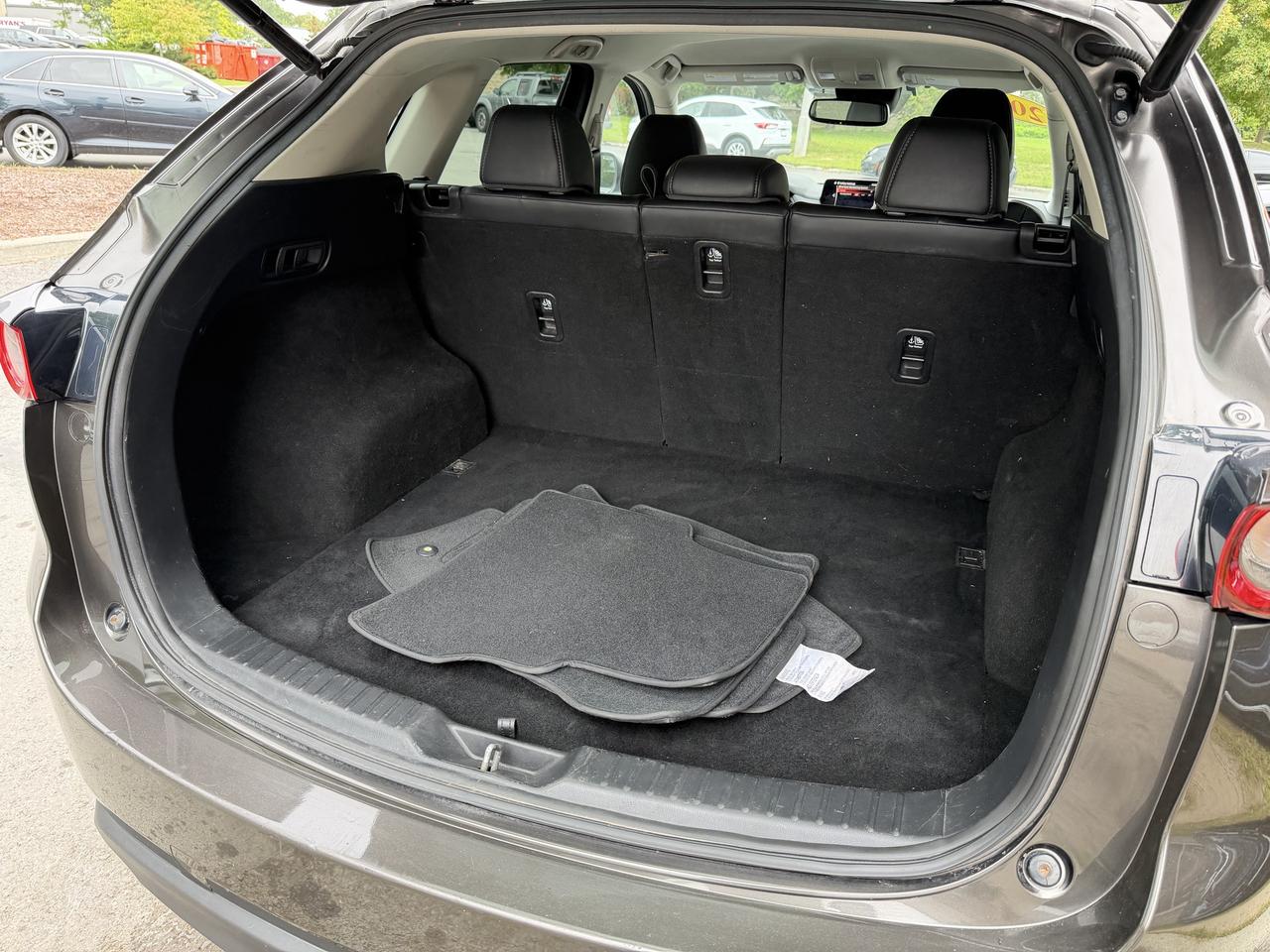 2018 Mazda CX-5 GS AWD, LEATHER, HEATED SEATS/WHEEL & MORE!!! - Photo #37