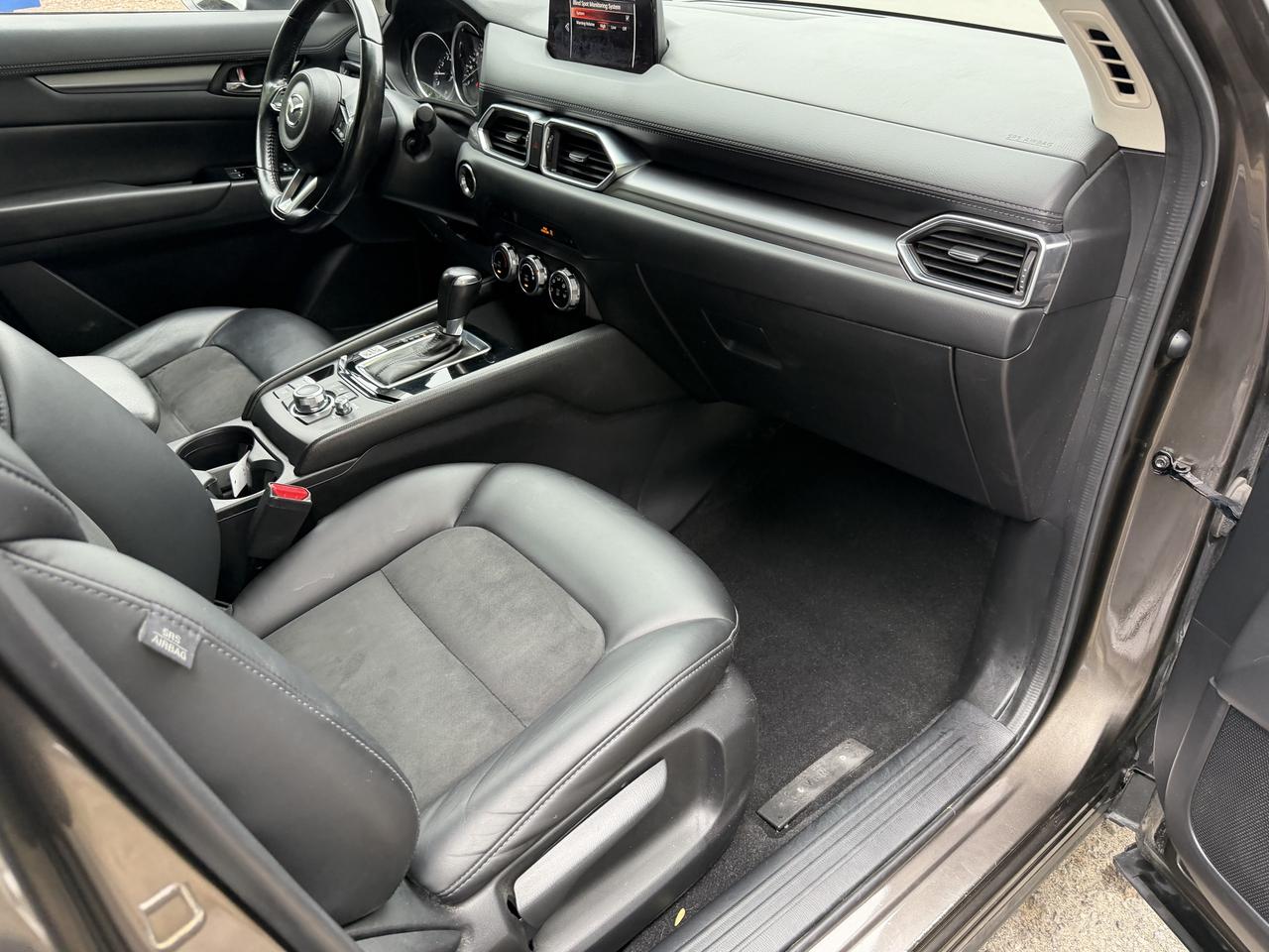2018 Mazda CX-5 GS AWD, LEATHER, HEATED SEATS/WHEEL & MORE!!! - Photo #42