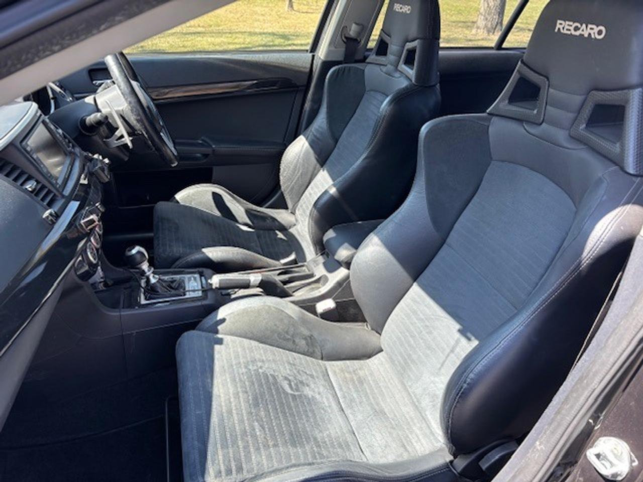2005 Mitsubishi Lancer Evolution RHD Photo