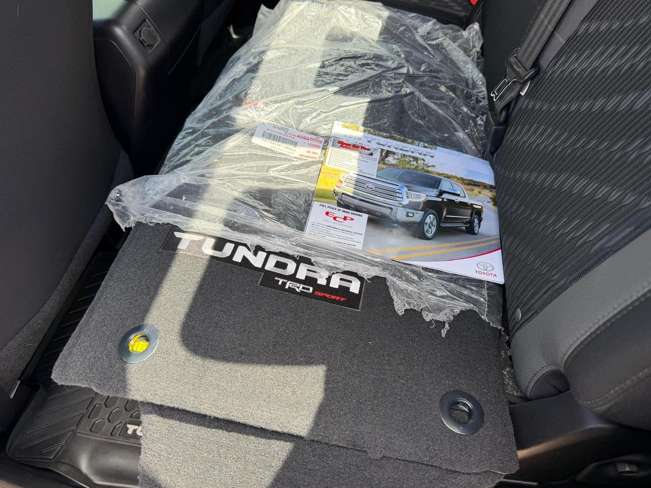 2018 Toyota Tundra 4x4 Double Cab 5.7L Photo