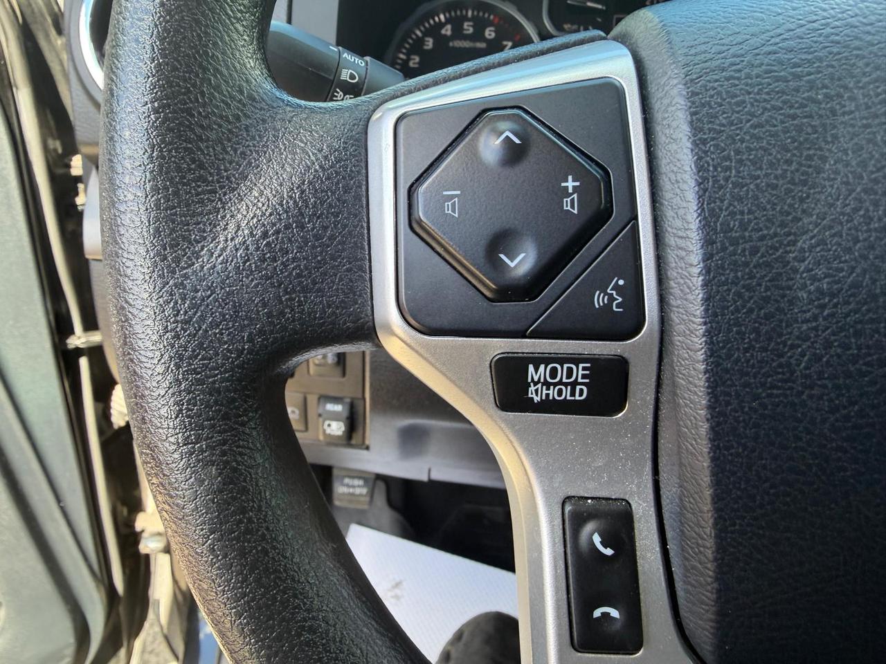 2018 Toyota Tundra 4x4 Double Cab 5.7L Photo