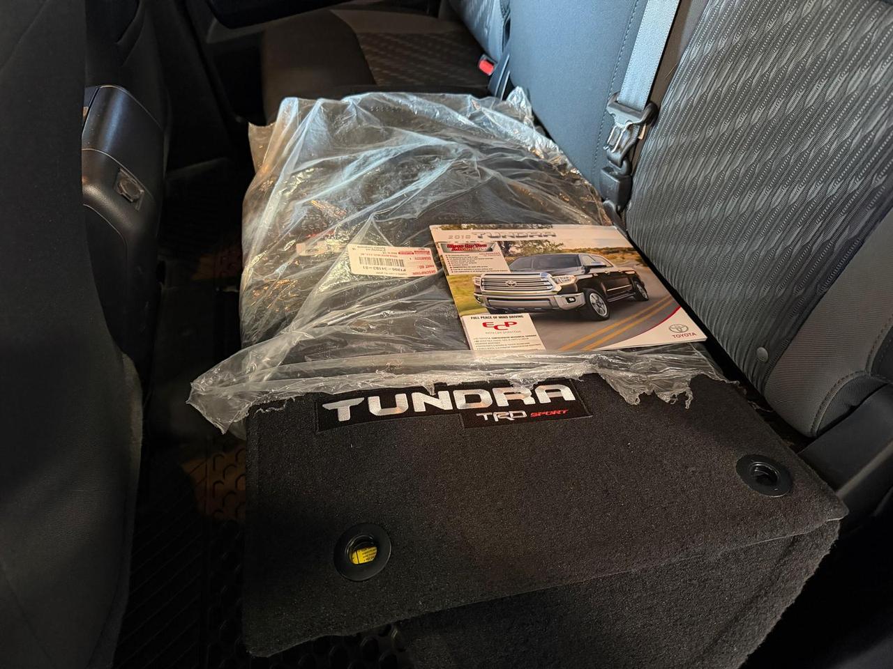 2018 Toyota Tundra 4x4 Double Cab 5.7L Photo