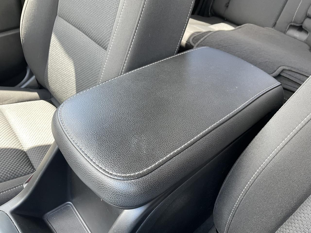 2017 Chevrolet Colorado LT ~CREW CAB~V6~HEATED SEATS~ Photo