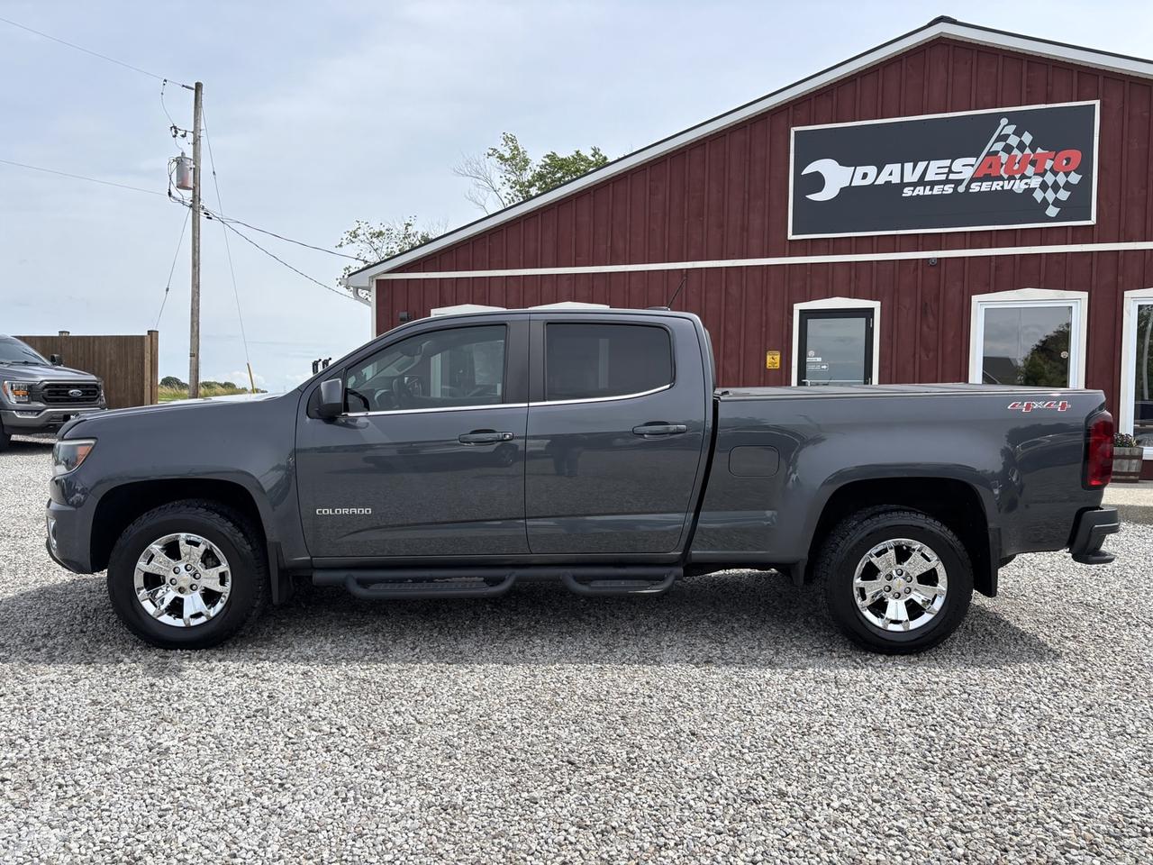 2017 Chevrolet Colorado LT ~CREW CAB~V6~HEATED SEATS~ Photo