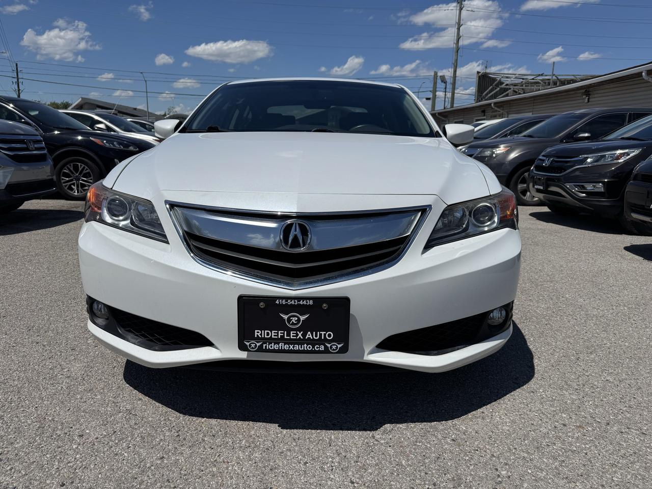 2013 Acura ILX Premium Pkg Photo