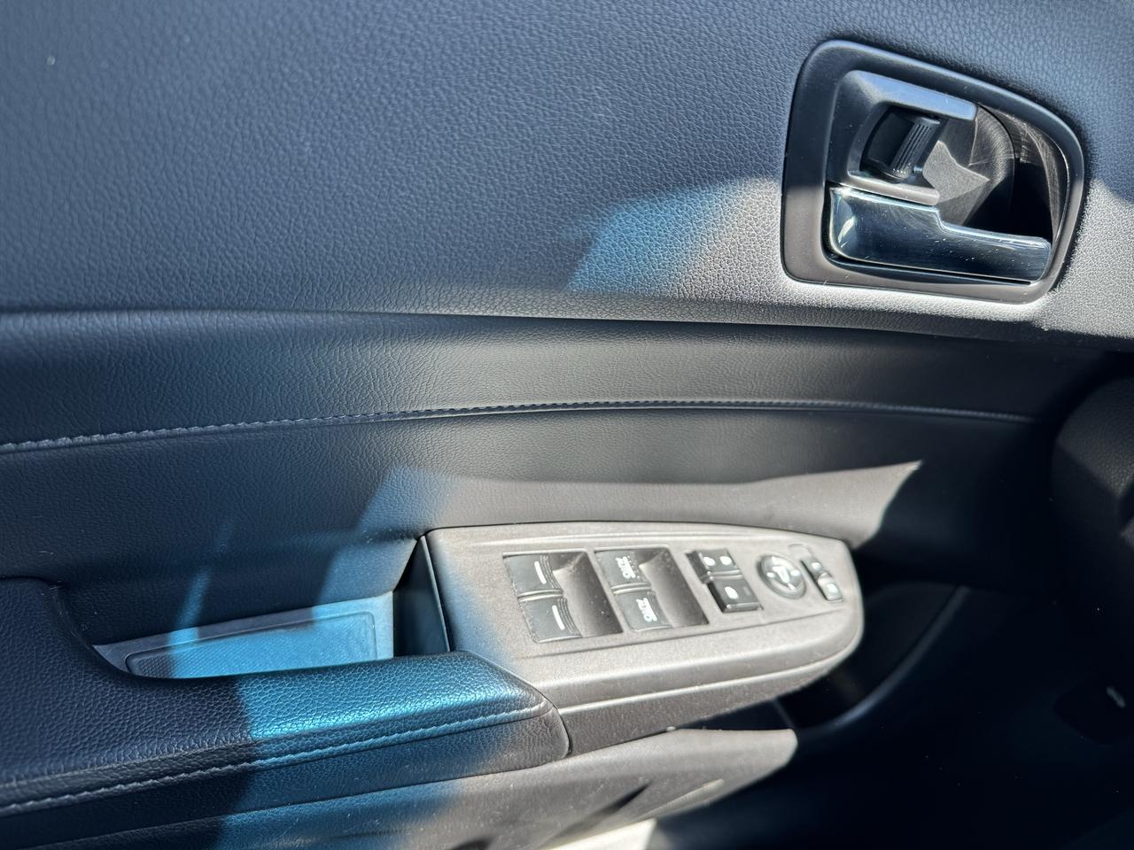 2013 Acura ILX Premium Pkg Photo
