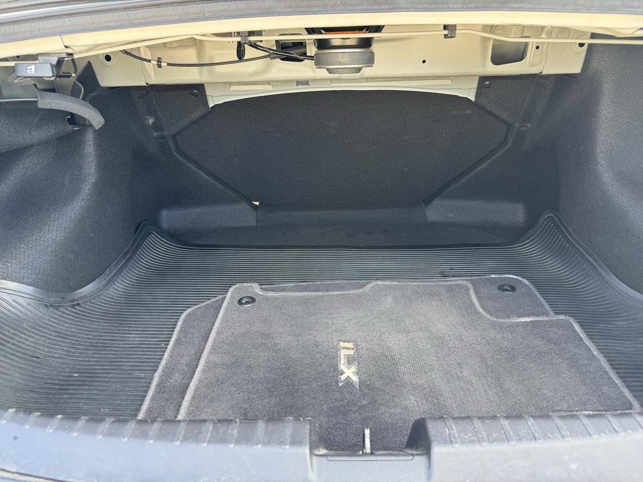 2013 Acura ILX Premium Pkg Photo