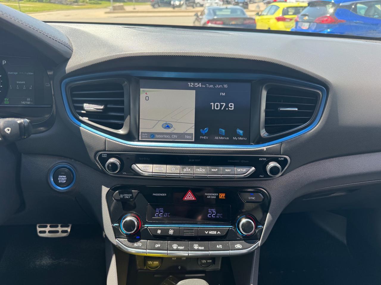 2018 Hyundai IONIQ Plug-In Hybrid Limited PHEV | LOADED | ONE OWNER | ACCIDENT FREE Photo