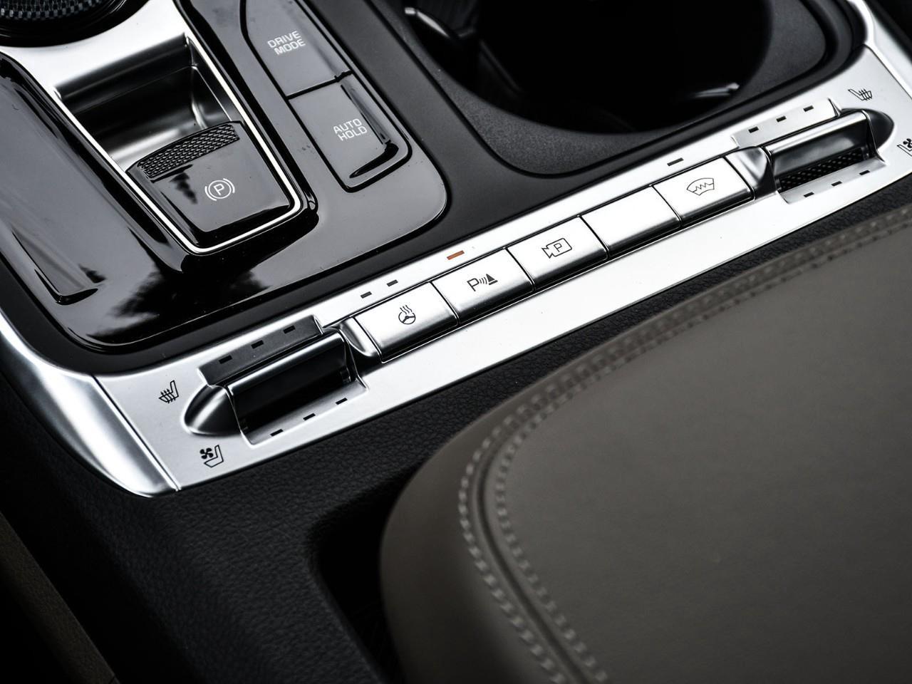 2026 Kia Carnival Hybrid 2026 Kia Carnival Hybrid – SX+ Photo