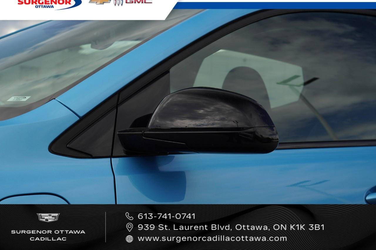 2027 Chevrolet Bolt FWD 4dr LT Photo3