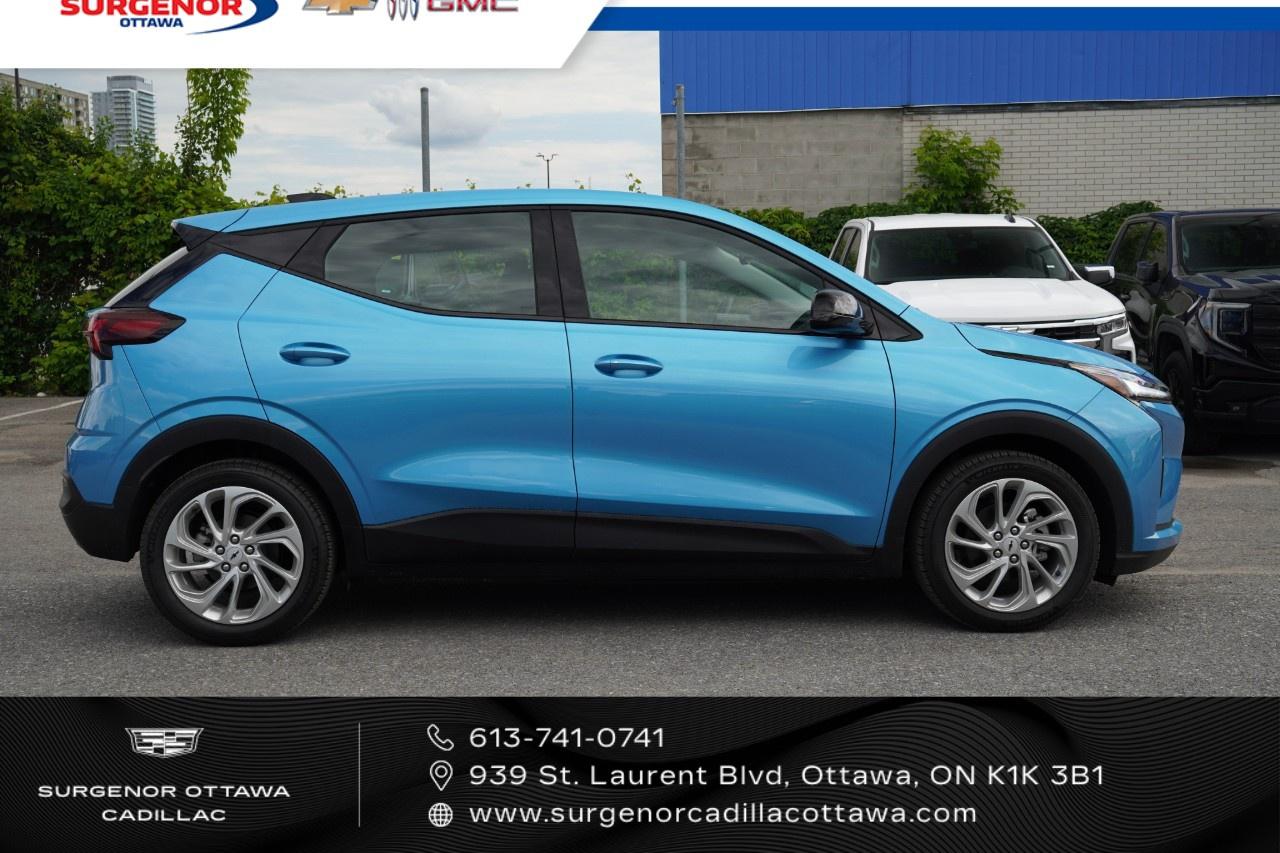 2027 Chevrolet Bolt FWD 4dr LT Photo
