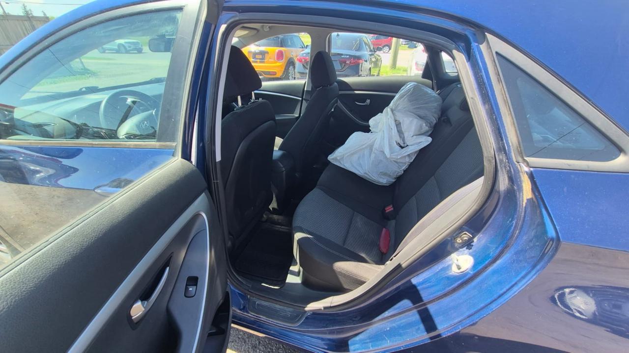 2013 Hyundai Elantra GT GL, WELL MAINTAINED, UNDERCOATED, CERTIFIED Photo