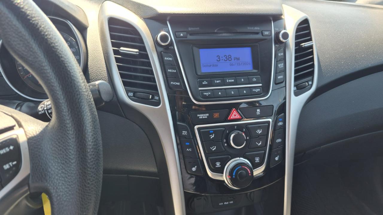 2013 Hyundai Elantra GT GL, WELL MAINTAINED, UNDERCOATED, CERTIFIED Photo