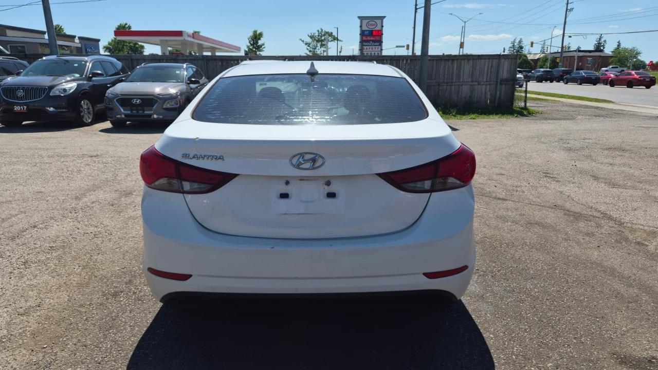 2014 Hyundai Elantra GL, AUTO, SEDAN, 4 CYL, ONLY 172KMS, CERTIFIED Photo