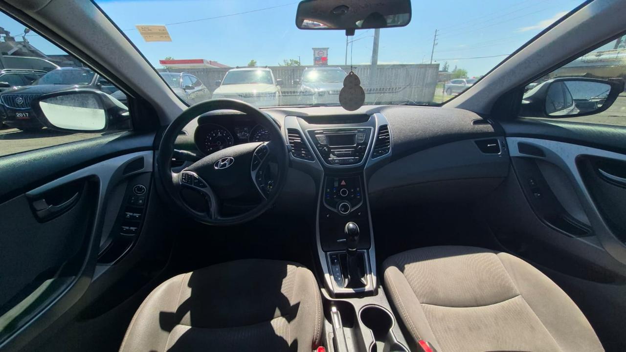2014 Hyundai Elantra GL, AUTO, SEDAN, 4 CYL, ONLY 172KMS, CERTIFIED Photo